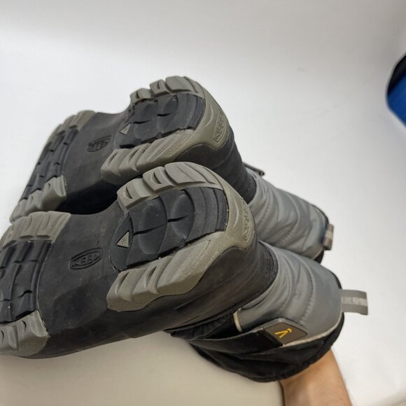 Keen LUMI II Snow Boots Boys Waterproof Insulated Black 400 Grams Size 3 Youth - Picture 7 of 16